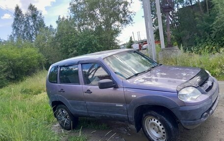 Chevrolet Niva I рестайлинг, 2014 год, 700 000 рублей, 2 фотография