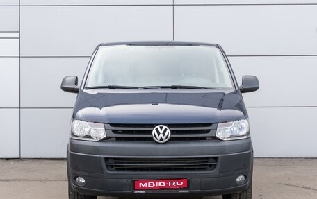 Volkswagen Transporter T5 рестайлинг, 2013 год, 2 799 000 рублей, 3 фотография