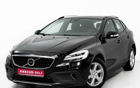 Volvo V40 Cross Country I, 2017 год, 1 735 000 рублей, 1 фотография