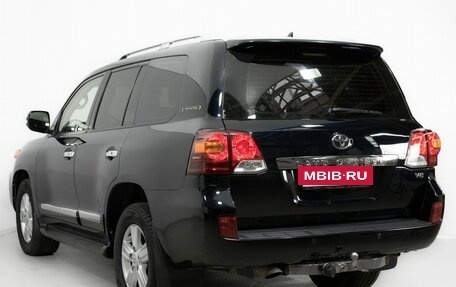 Toyota Land Cruiser 200, 2015 год, 4 890 000 рублей, 7 фотография