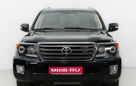 Toyota Land Cruiser 200, 2015 год, 4 890 000 рублей, 2 фотография