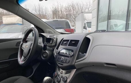 Chevrolet Aveo III, 2014 год, 949 000 рублей, 19 фотография