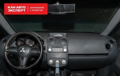 Mitsubishi Colt VI рестайлинг, 2005 год, 420 000 рублей, 6 фотография