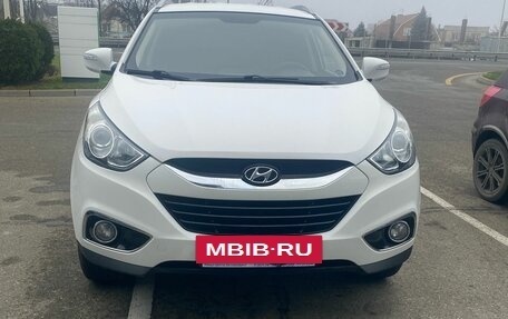 Hyundai ix35 I рестайлинг, 2013 год, 1 650 000 рублей, 2 фотография