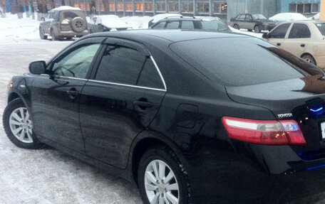 Toyota Camry, 2007 год, 670 000 рублей, 3 фотография