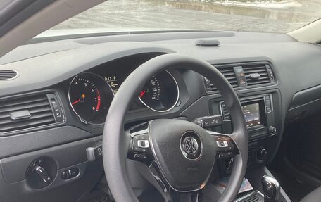 Volkswagen Jetta VI, 2016 год, 1 300 000 рублей, 4 фотография