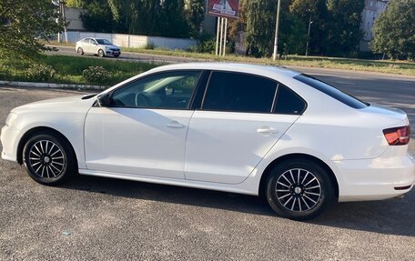 Volkswagen Jetta VI, 2016 год, 1 300 000 рублей, 3 фотография