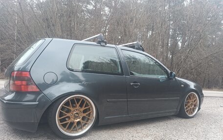 Volkswagen Golf IV, 2000 год, 999 999 рублей, 2 фотография