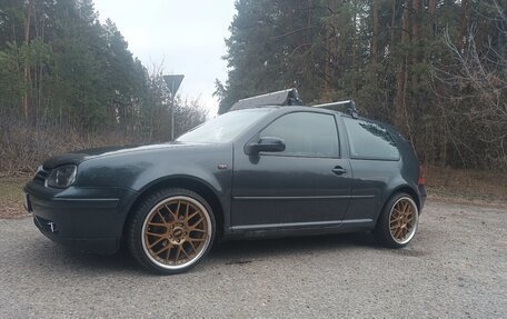 Volkswagen Golf IV, 2000 год, 999 999 рублей, 19 фотография