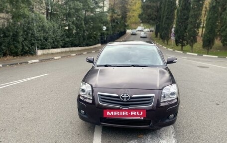 Toyota Avensis III рестайлинг, 2007 год, 700 000 рублей, 3 фотография