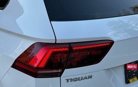 Volkswagen Tiguan II, 2017 год, 2 740 000 рублей, 6 фотография