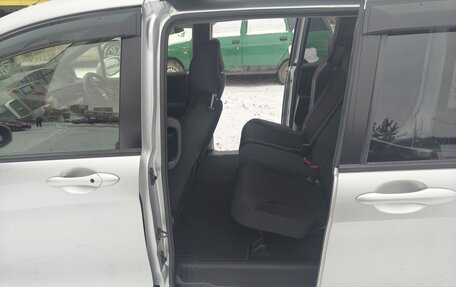 Honda Freed I, 2014 год, 1 340 000 рублей, 12 фотография