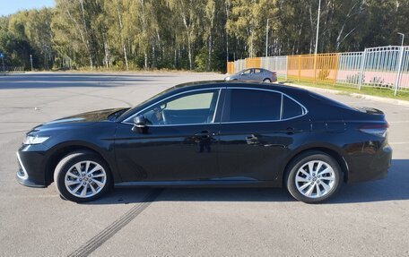 Toyota Camry, 2022 год, 3 000 000 рублей, 4 фотография