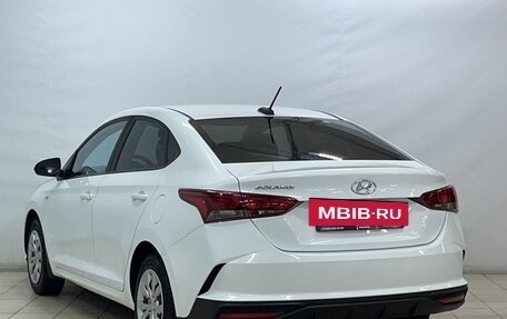 Hyundai Solaris II рестайлинг, 2020 год, 1 669 900 рублей, 6 фотография