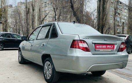 Daewoo Nexia I рестайлинг, 2009 год, 245 000 рублей, 3 фотография