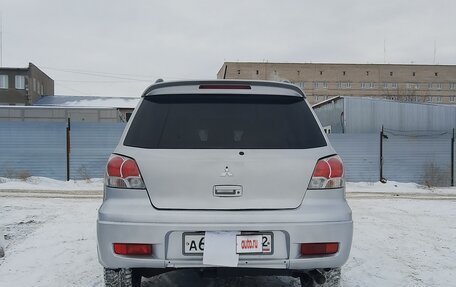 Mitsubishi Outlander III рестайлинг 3, 2003 год, 570 000 рублей, 4 фотография