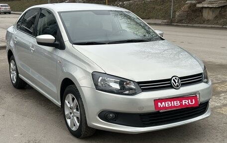 Volkswagen Polo VI (EU Market), 2014 год, 934 000 рублей, 2 фотография