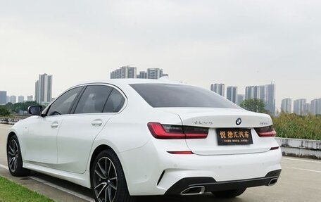 BMW 3 серия, 2021 год, 2 970 000 рублей, 4 фотография