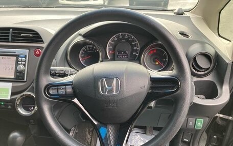 Honda Fit Shuttle I рестайлинг, 2012 год, 850 000 рублей, 12 фотография