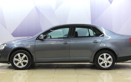 Volkswagen Jetta VI, 2010 год, 697 800 рублей, 2 фотография