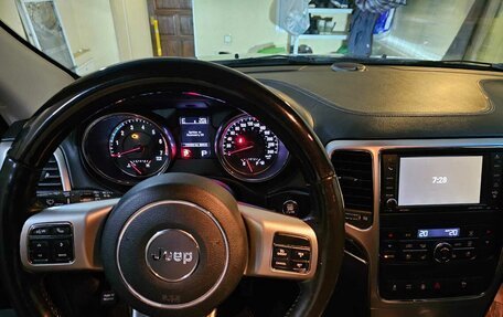 Jeep Grand Cherokee, 2012 год, 2 480 000 рублей, 19 фотография