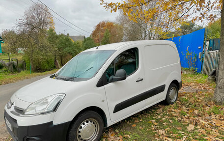 Citroen Berlingo II рестайлинг, 2012 год, 595 000 рублей, 2 фотография