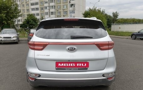 KIA Sportage IV рестайлинг, 2020 год, 2 950 000 рублей, 4 фотография