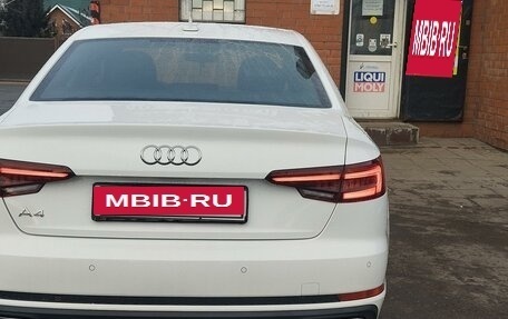 Audi A4, 2019 год, 1 900 000 рублей, 6 фотография