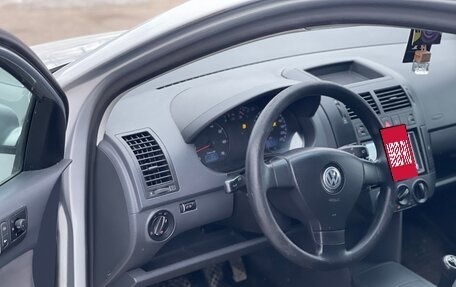 Volkswagen Polo IV рестайлинг, 2007 год, 490 000 рублей, 10 фотография