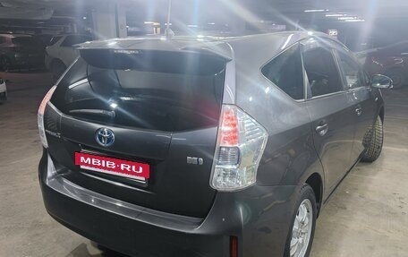 Toyota Prius Alpha I (ZVW40/41), 2013 год, 1 450 000 рублей, 8 фотография