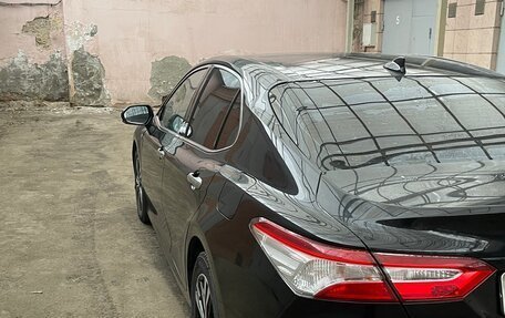 Toyota Camry, 2018 год, 3 650 000 рублей, 4 фотография