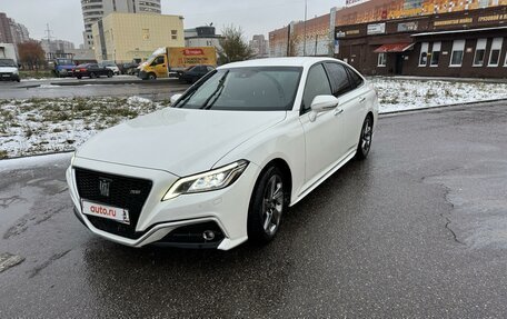 Toyota Crown, 2019 год, 3 200 000 рублей, 9 фотография