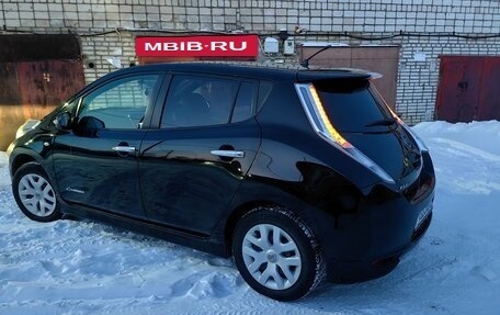 Nissan Leaf I, 2013 год, 500 000 рублей, 2 фотография