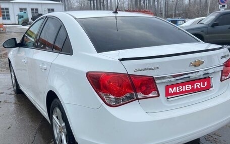 Chevrolet Cruze II, 2012 год, 735 000 рублей, 2 фотография