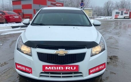 Chevrolet Cruze II, 2012 год, 735 000 рублей, 3 фотография