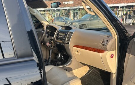 Toyota Land Cruiser Prado 120 рестайлинг, 2007 год, 3 000 000 рублей, 6 фотография