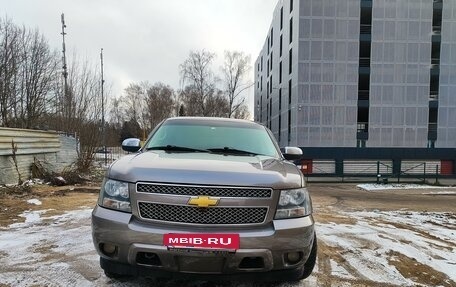 Chevrolet Tahoe III, 2012 год, 2 950 000 рублей, 9 фотография