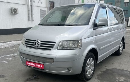 Volkswagen Multivan T5, 2007 год, 1 700 000 рублей, 3 фотография