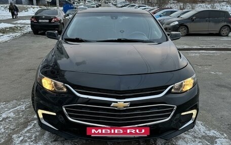 Chevrolet Malibu IX, 2016 год, 1 495 000 рублей, 2 фотография