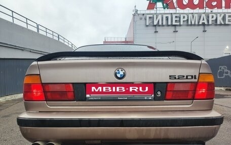 BMW 5 серия, 1989 год, 650 000 рублей, 13 фотография