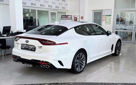 KIA Stinger I, 2018 год, 2 848 000 рублей, 6 фотография