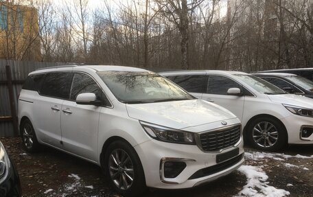 KIA Carnival III, 2019 год, 3 150 000 рублей, 2 фотография