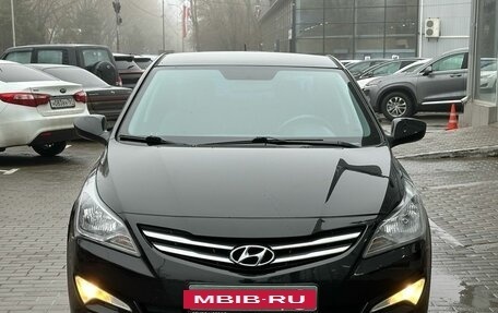 Hyundai Solaris II рестайлинг, 2015 год, 1 349 900 рублей, 2 фотография