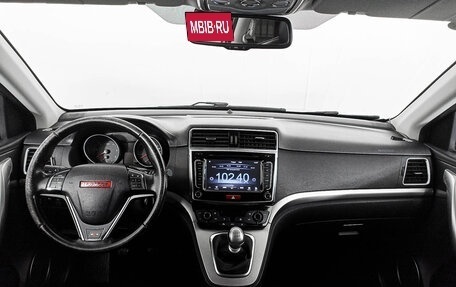 Haval H6, 2015 год, 1 300 000 рублей, 17 фотография