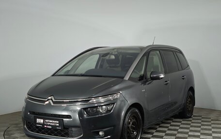 Citroen C4 Picasso II рестайлинг, 2015 год, 849 000 рублей, 1 фотография