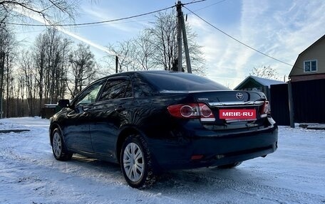 Toyota Corolla, 2011 год, 1 300 000 рублей, 5 фотография