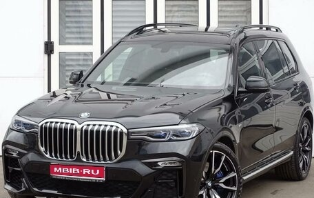 BMW X7, 2019 год, 8 900 000 рублей, 1 фотография