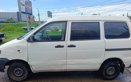 Toyota Lite Ace IV, 2002 год, 550 000 рублей, 2 фотография