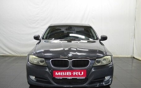 BMW 3 серия, 2010 год, 1 050 000 рублей, 2 фотография