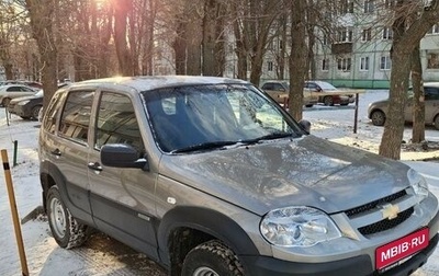 Chevrolet Niva I рестайлинг, 2017 год, 890 000 рублей, 1 фотография